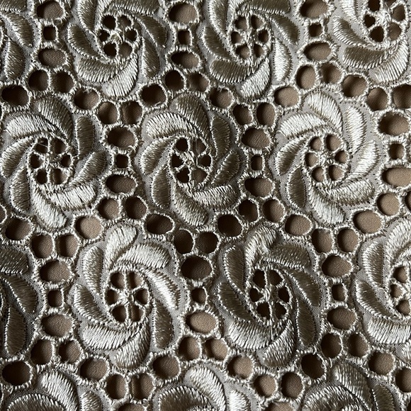 Elie Tahari Gold Beige Tan Neutral Lace Floral Skirt Sz 26 Easter - Picture 9 of 9